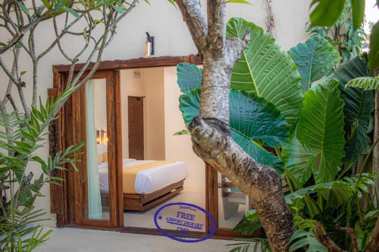 Spicepeek Boutique Hotel Cmb Airport 卡图纳耶克 外观 照片