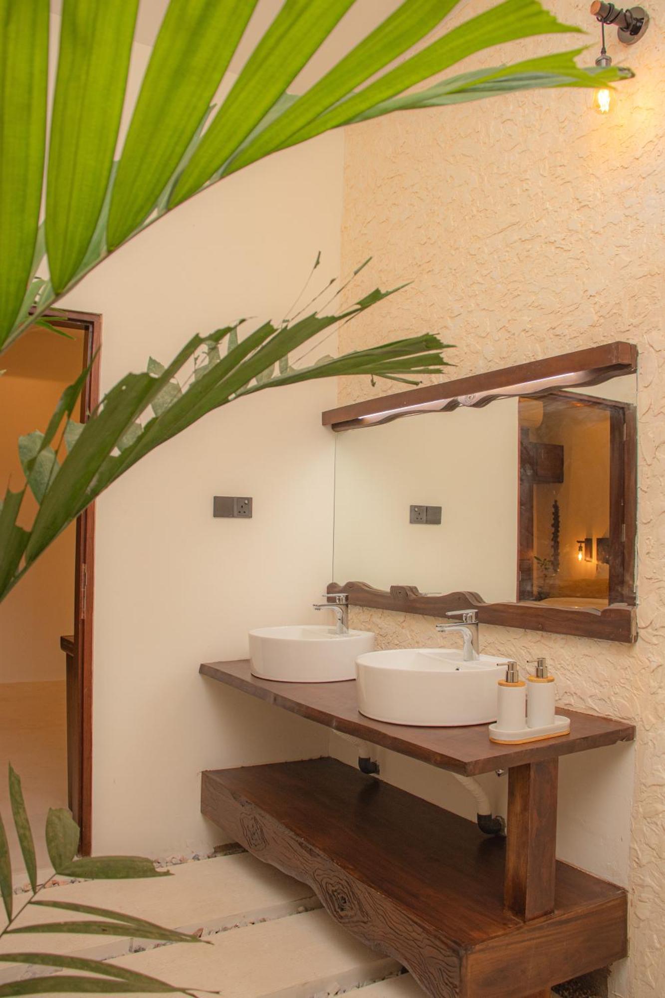 Spicepeek Boutique Hotel Cmb Airport 卡图纳耶克 外观 照片